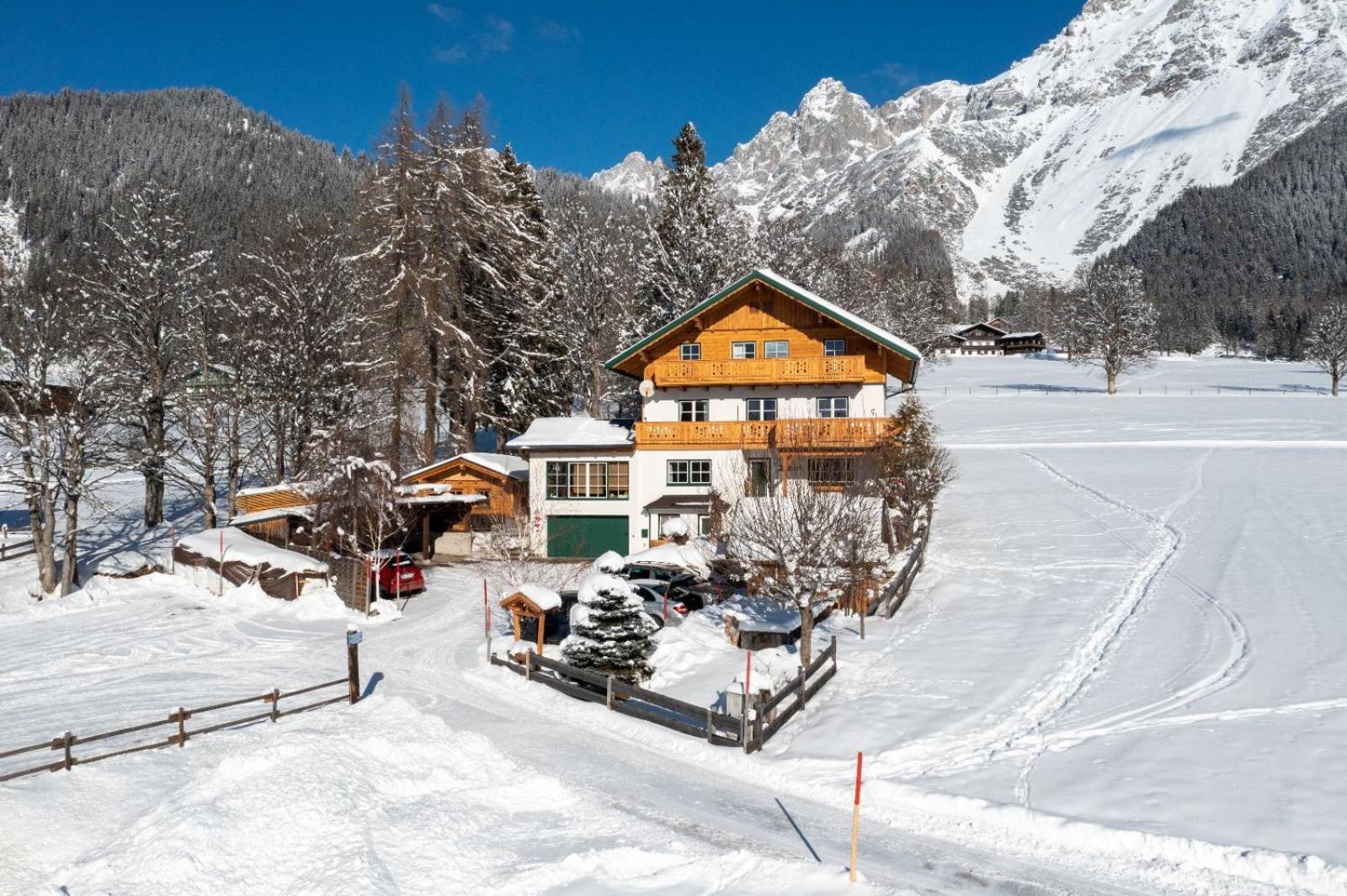 Appartements Jaegerrast Ramsau am Dachstein Bagian luar foto